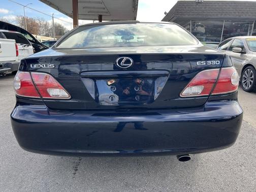 2004 Lexus ES 330 Base