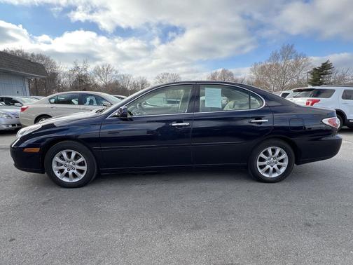 2004 Lexus ES 330 Base