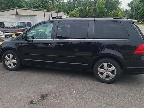 2009 Volkswagen Routan SEL