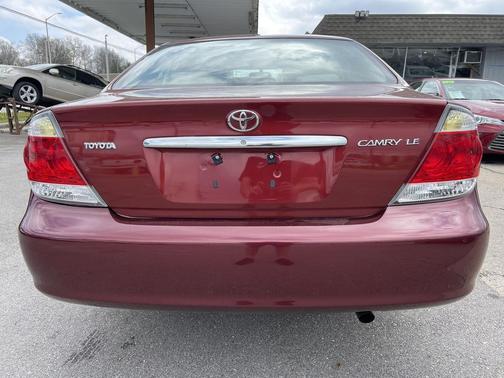 Salsa Red Pearl 2005 Toyota Camry LE