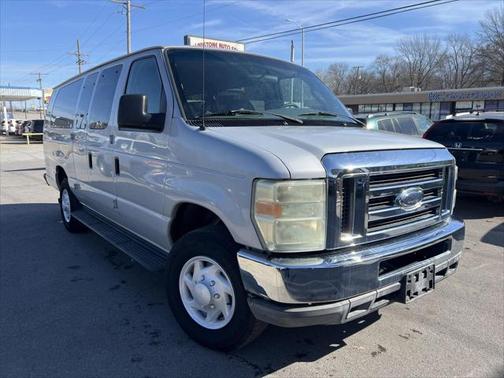 2008 Ford E350 Super Duty XL Wagon