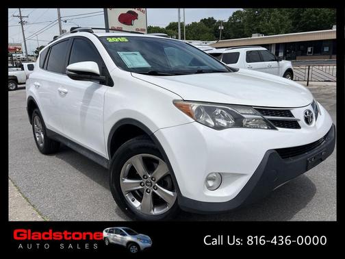 Super White 2015 Toyota RAV4 XLE