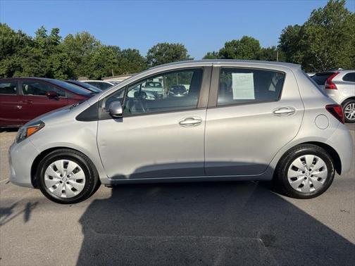 2017 Toyota Yaris L