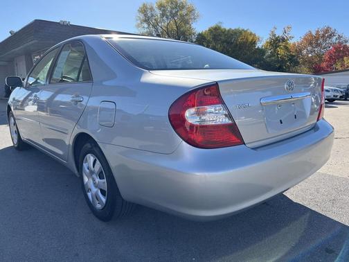 2003 Toyota Camry LE