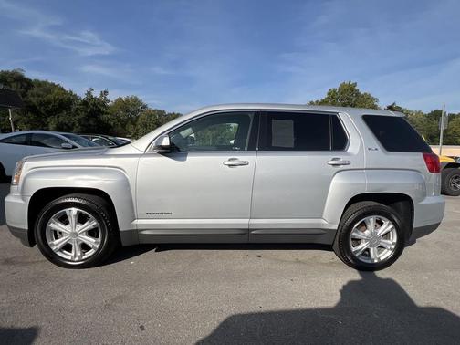 2017 GMC Terrain SLE-1