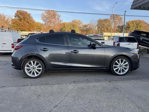2017 Mazda Mazda3 Grand Touring