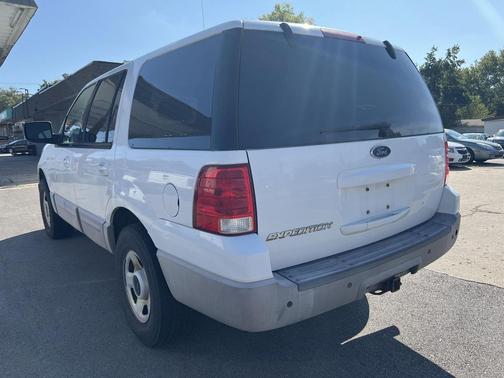2003 Ford Expedition XLT