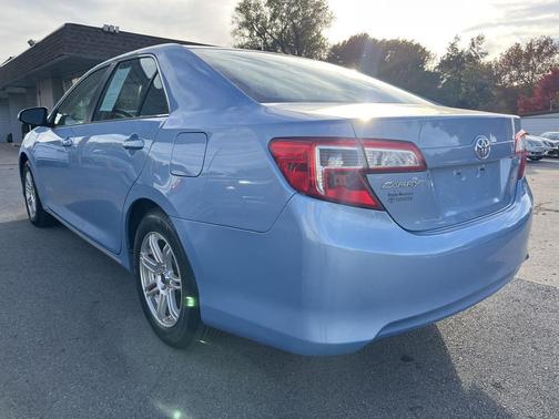 2013 Toyota Camry LE