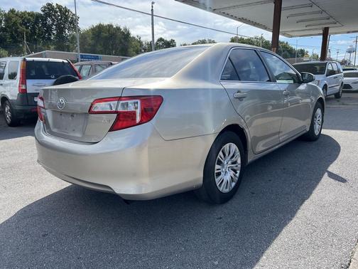 Champagne Mica 2013 Toyota Camry LE