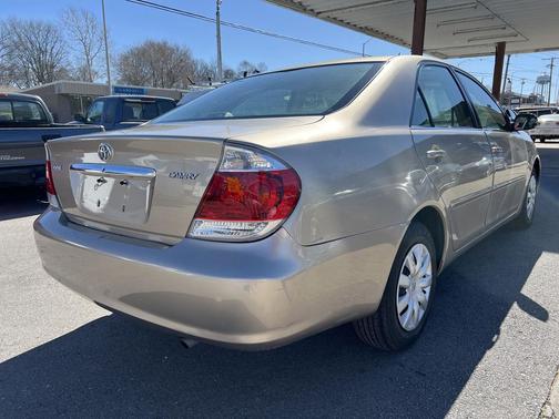 2006 Toyota Camry Base