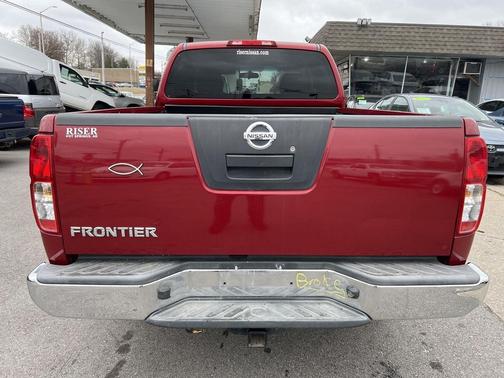 2011 Nissan Frontier S