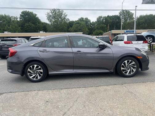 Lunar Silver Metallic 2016 Honda Civic EX