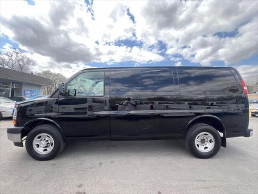 2017 Chevrolet Express 2500 Work Van