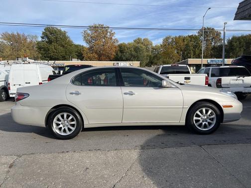 2004 Lexus ES 330 Base