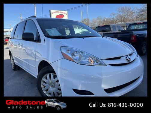 2009 Toyota Sienna LE