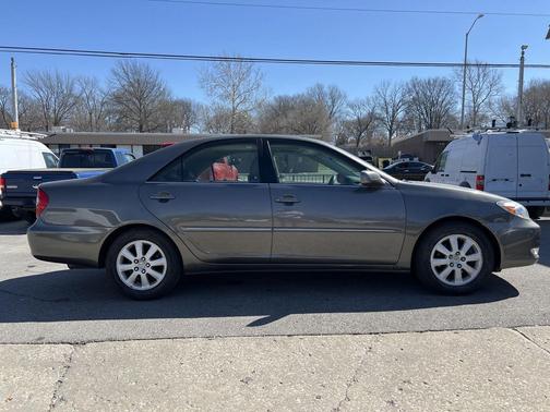 2003 Toyota Camry XLE V6