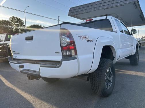 2013 Toyota Tacoma Base