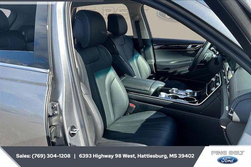 2025 Genesis GV80 2.5T