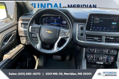 2023 Chevrolet Suburban LT