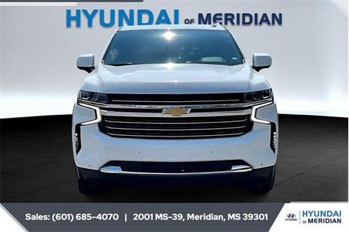 2023 Chevrolet Suburban LT