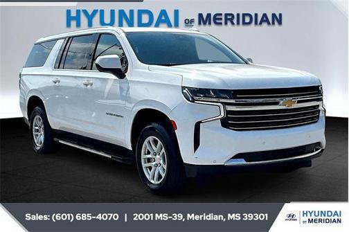 2023 Chevrolet Suburban LT