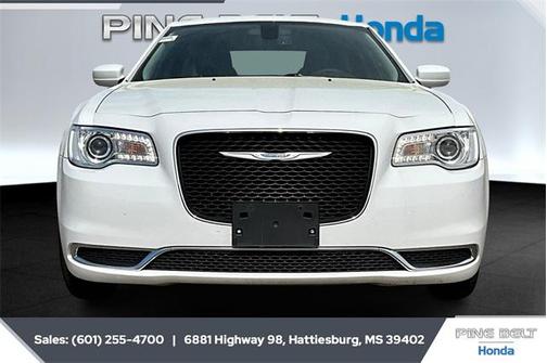 2022 Chrysler 300 Touring