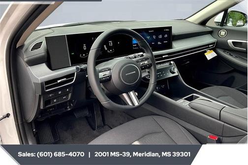 2025 Hyundai SONATA Hybrid SE