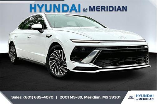 2025 Hyundai SONATA Hybrid SE