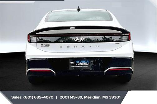 2025 Hyundai SONATA Hybrid SE