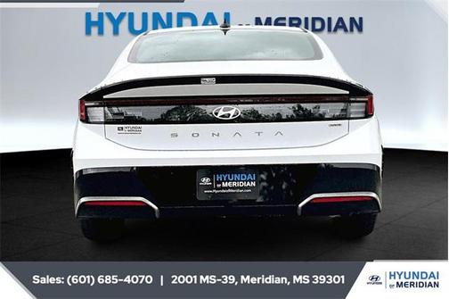2025 Hyundai SONATA Hybrid SE