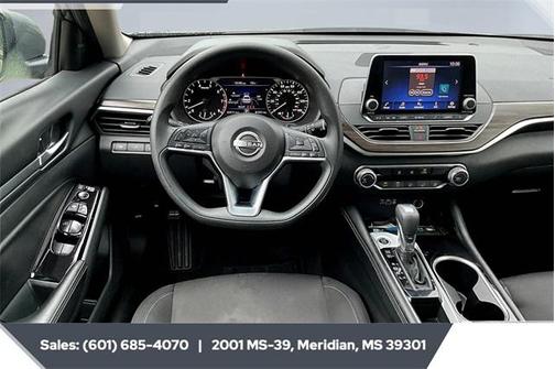 2023 Nissan Altima 2.5 SV