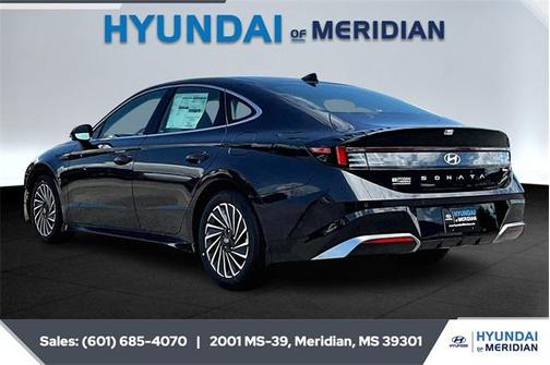 2025 Hyundai SONATA Hybrid Limited