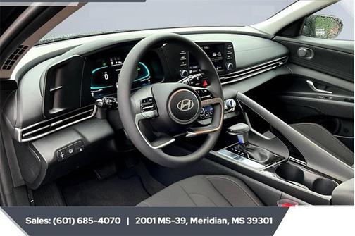 2025 Hyundai ELANTRA HEV Blue