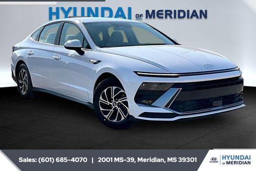 2026 Hyundai SONATA Hybrid Base