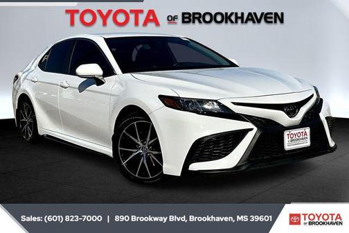 2023 Toyota Camry SE