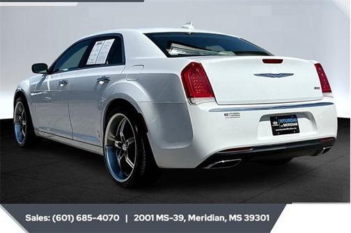 2018 Chrysler 300 Limited