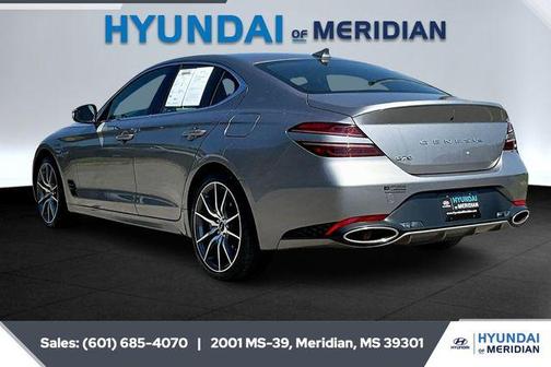 2025 Genesis G70 2.5T RWD