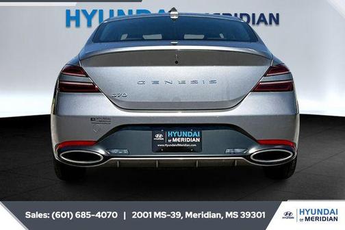 2025 Genesis G70 2.5T RWD