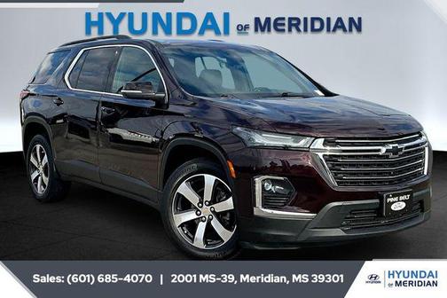 2023 Chevrolet Traverse LT Leather