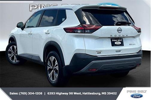 2022 Nissan Rogue SV