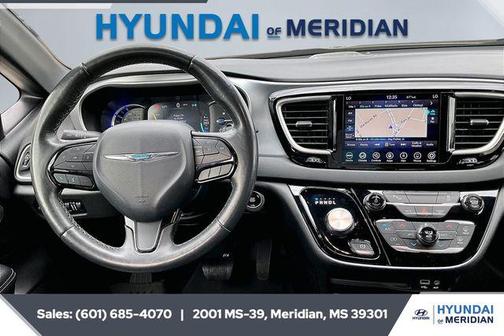 2020 Chrysler Pacifica Hybrid Touring L