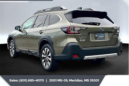 2023 Subaru Outback Touring