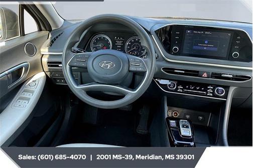 2022 Hyundai SONATA SEL