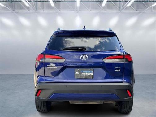 2023 Toyota Corolla Cross XLE