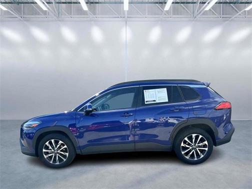 2023 Toyota Corolla Cross XLE