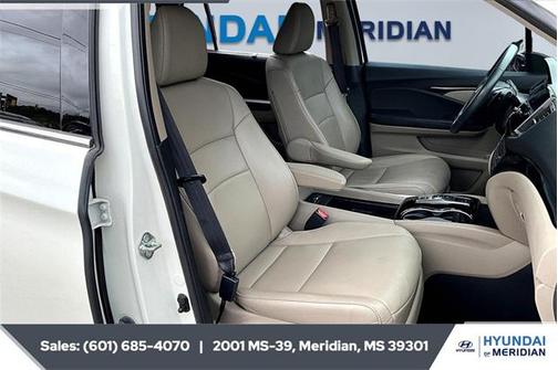 2019 Honda Pilot Touring 8-Passenger