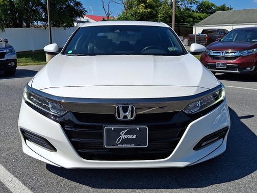 2019 Honda Accord 