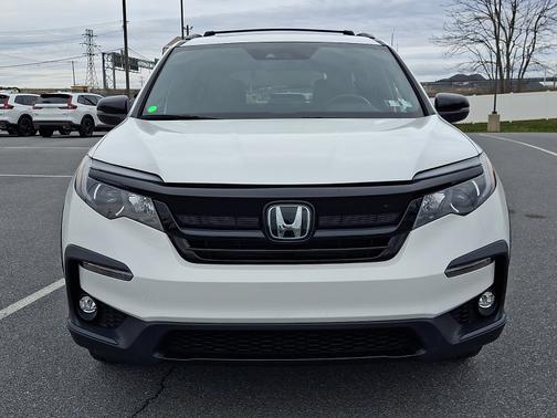 Platinum White Pearl 2022 Honda Pilot