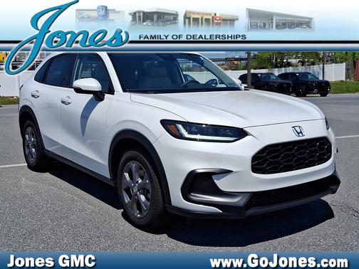 Platinum White Pearl 2026 Honda HR-V