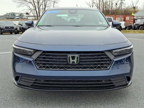 2025 Honda Accord Hybrid 